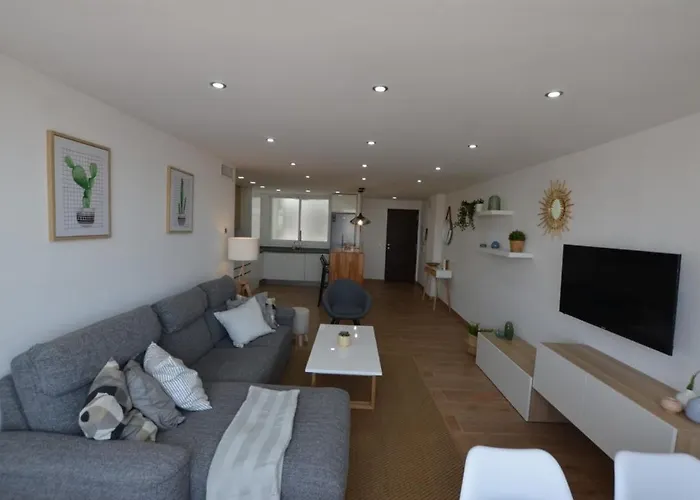 Piso En Boliches Con Vistazas 2 Apartment *